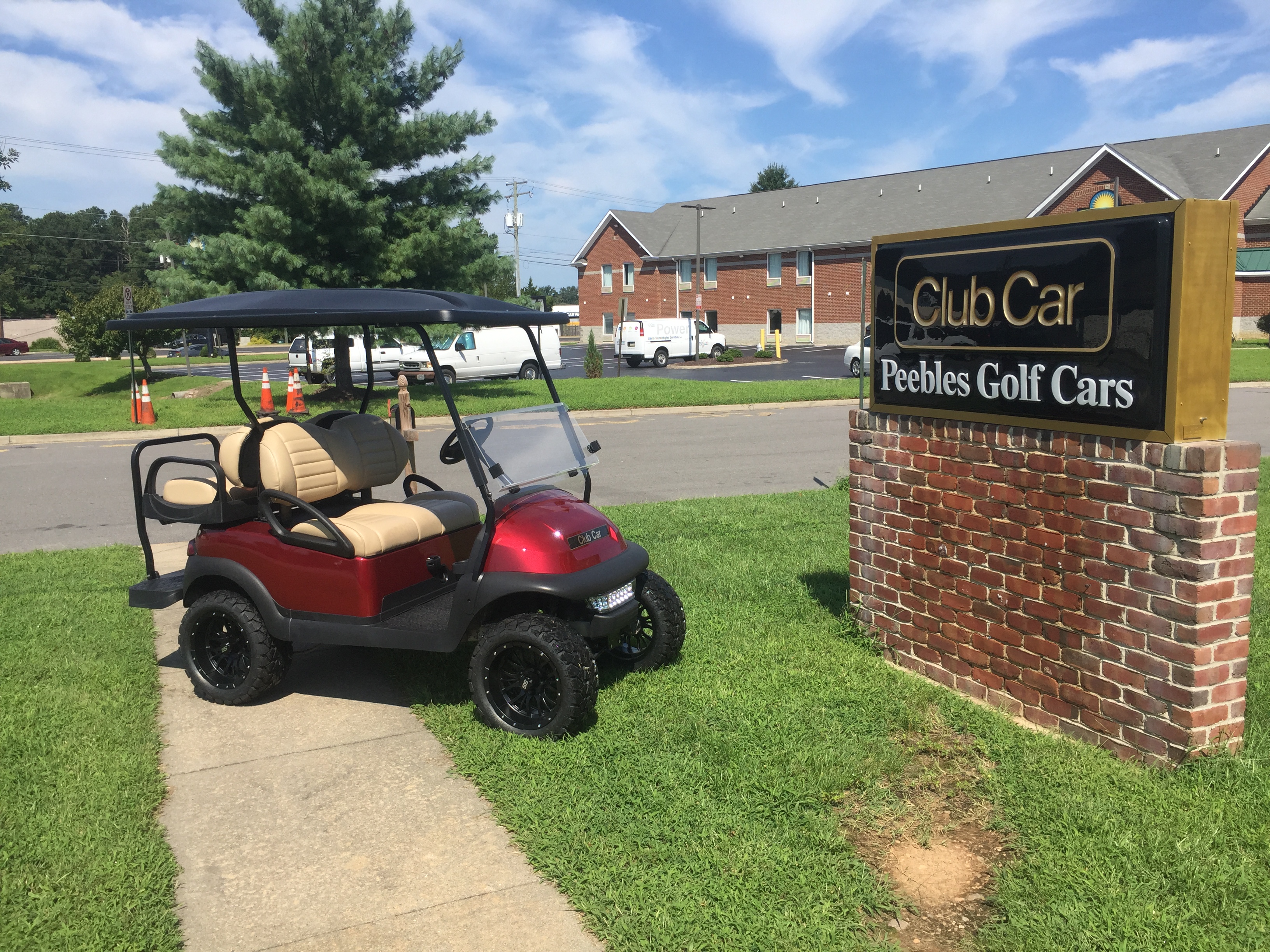 2014 Club Car Precedent Lifted Electric Golf Car Candy Apple Red