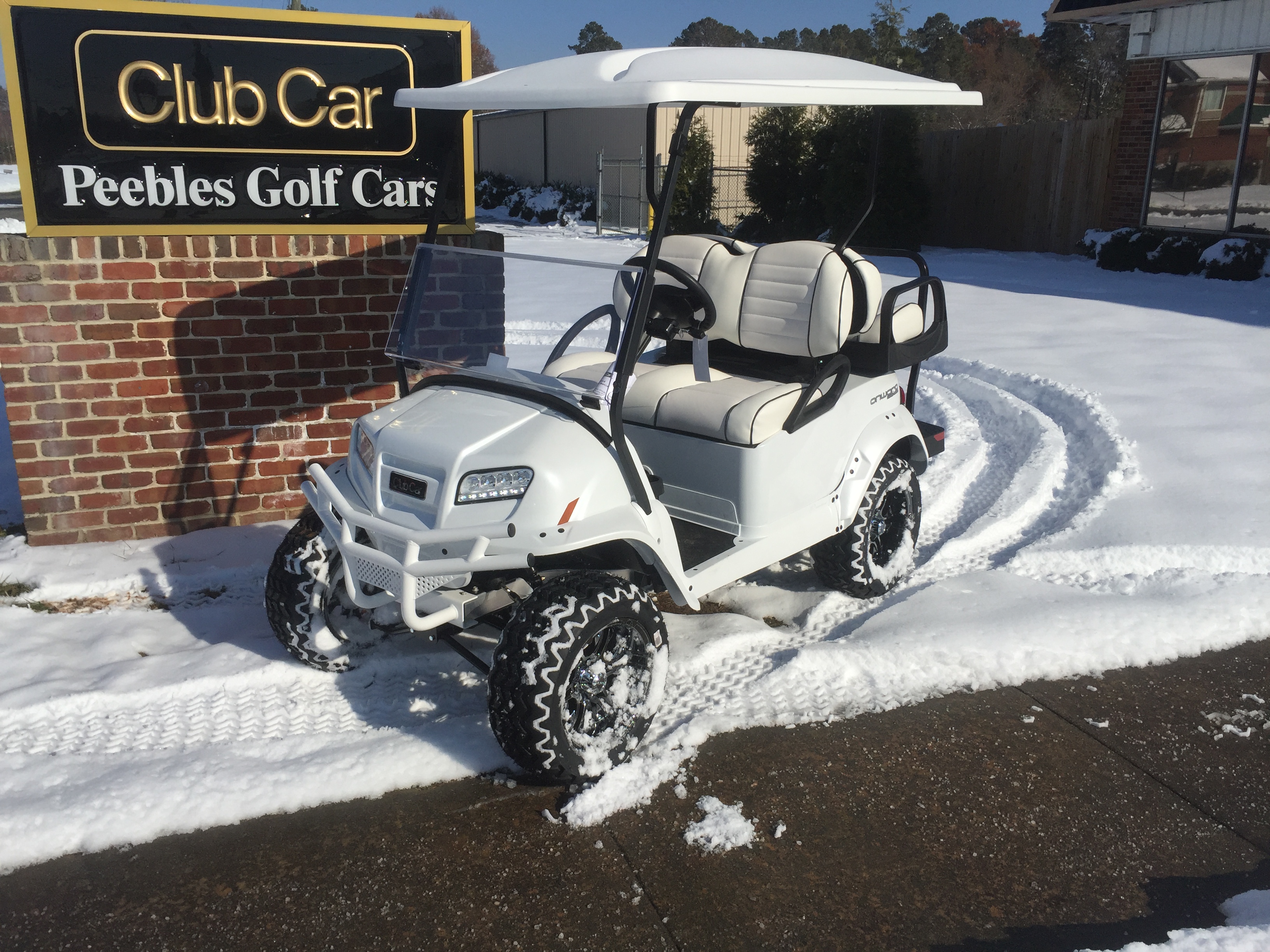 2019 Club Car Onward Lifted Electric Golf Car Snowstorm Peebles Golf