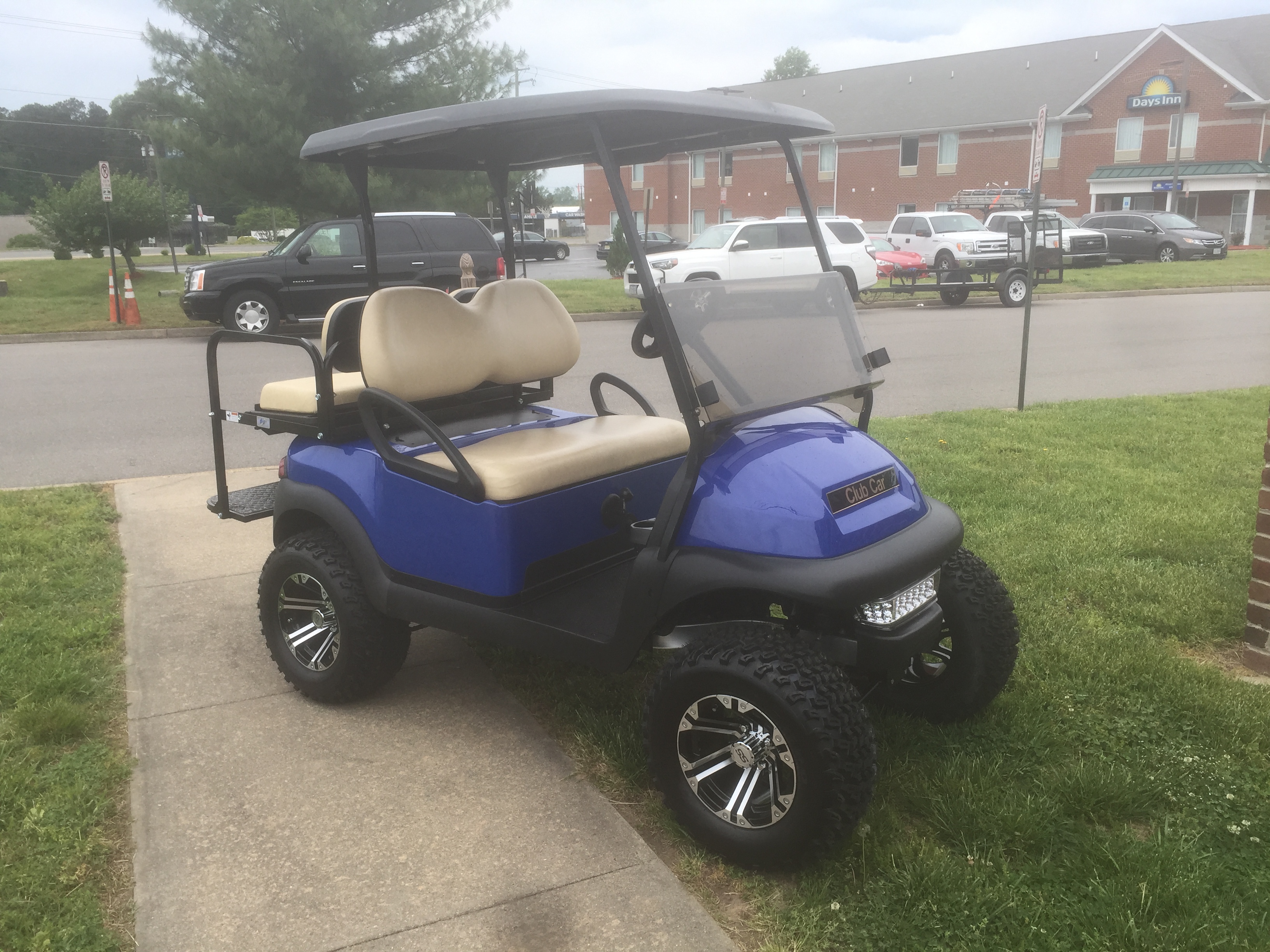2014 Club Car Lifted Gas Golf Car Blue Peebles Golf Cars