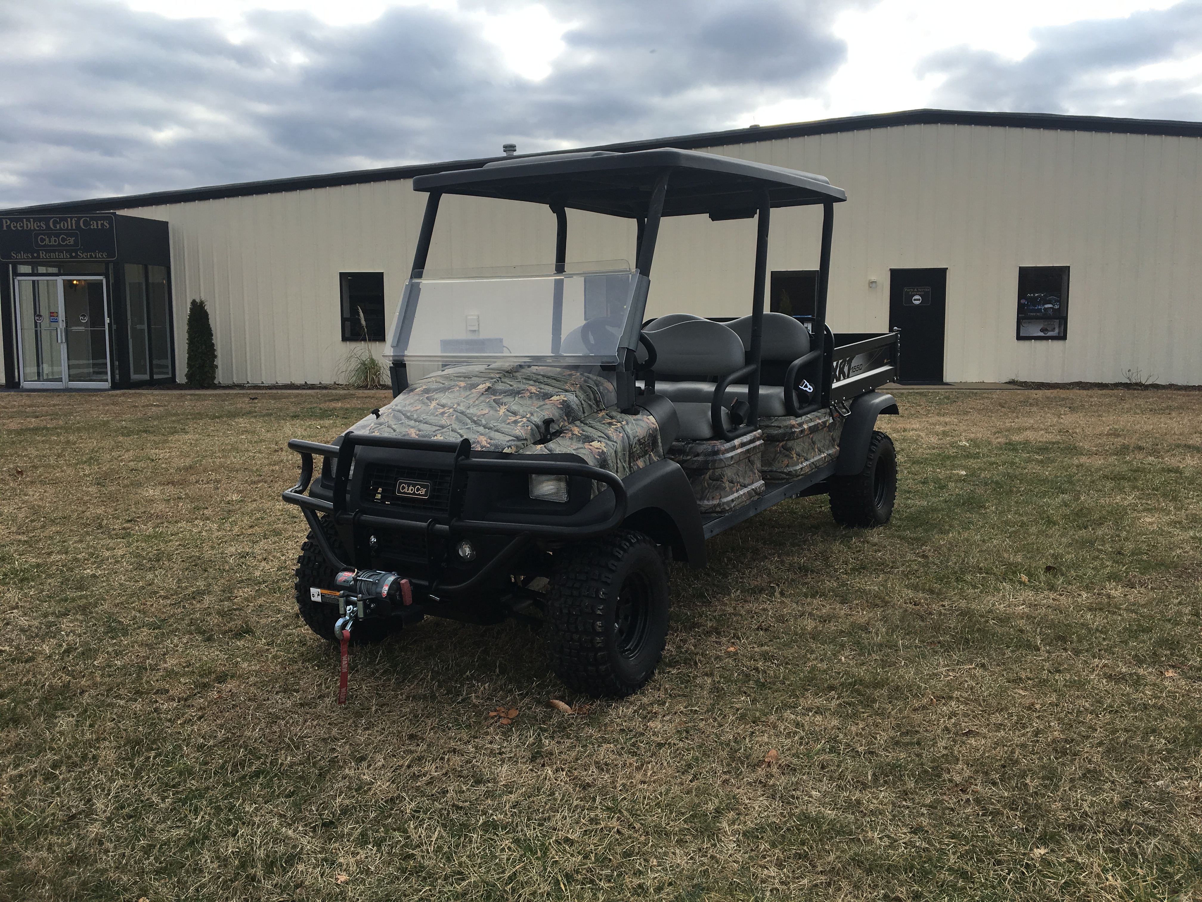 2018-club-car-carryall-1700-4-4-gas-utility-vehicle-peebles-golf-cars