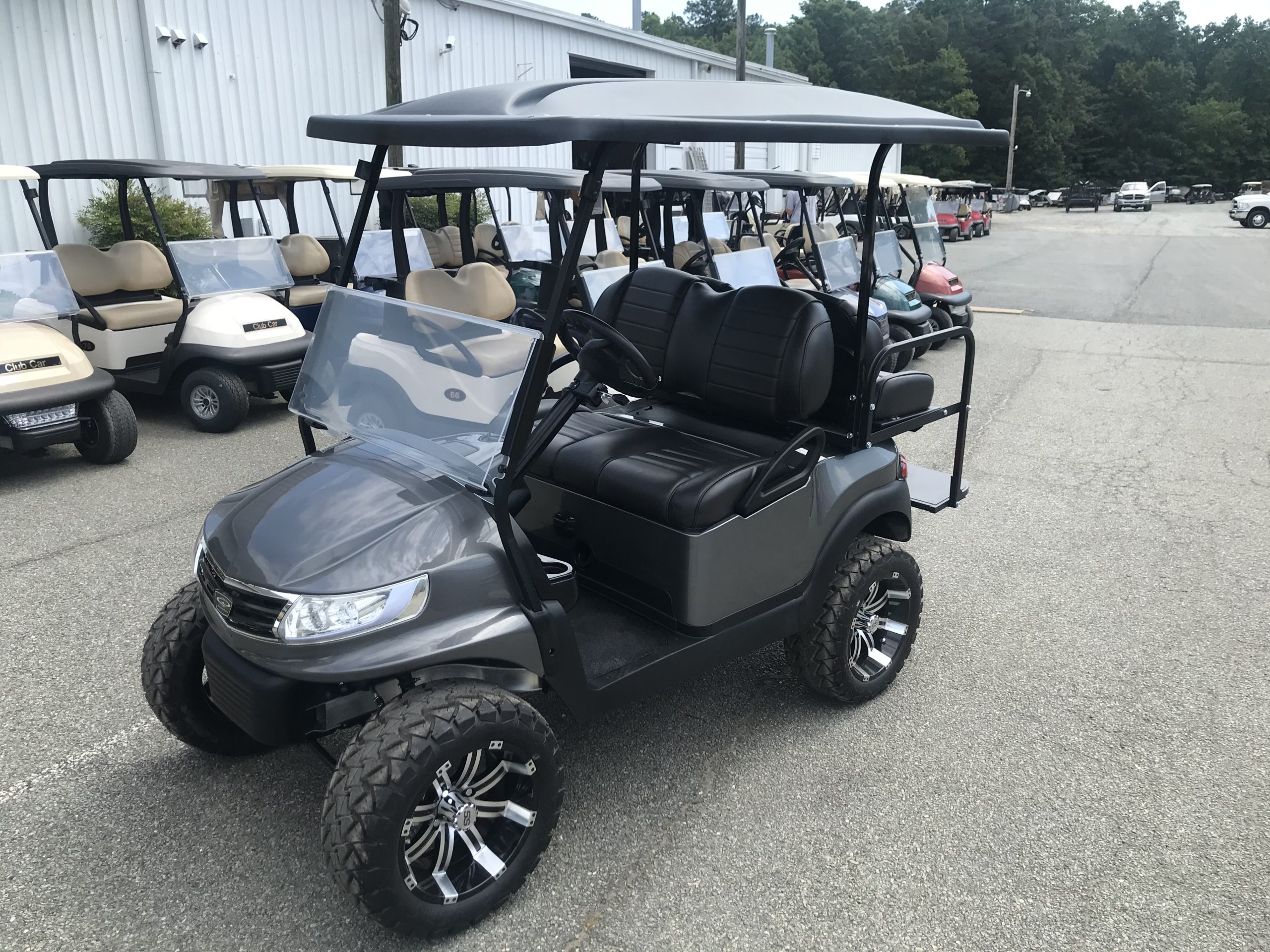 2016 Club Car Lifted Electric Golf Car Graphite Phoenix Peebles Golf